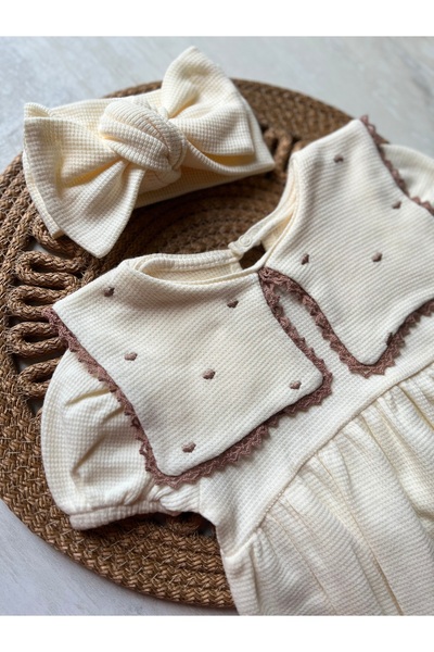 Butik FukukumBaby Kalp Nakışlı Kare Yaka Kız Bebek Romper