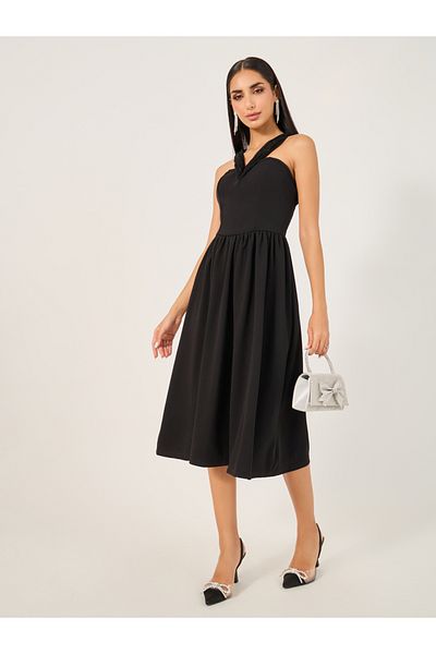 Styli Solid Sleeveless A-Line Midi Dress
