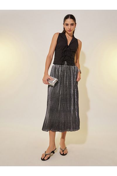 Styli Solid Elasticated Waistband Pleated Maxi Skirt