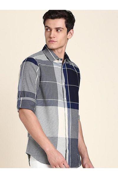 Dennis Lingo By Styli Checked Long Sleeves Casual Shirtt