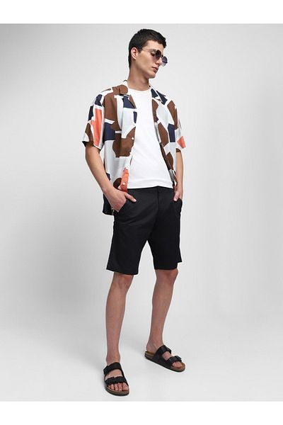 Dennis Lingo By Styli Mid-Rise Slim Fit Chino Shorts