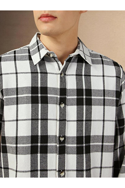 Dennis Lingo By Styli Checked Long Sleeves Casual Shirt