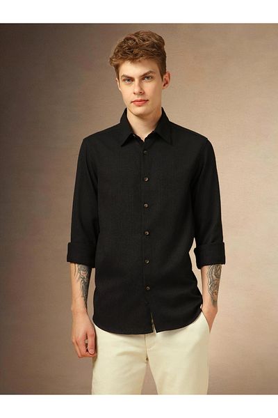 Dennis Lingo By Styli Button-Down Collar Plain Casual Shirt