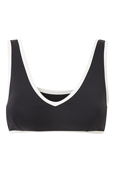 Good American Stylish Supportive Short Bikini Top