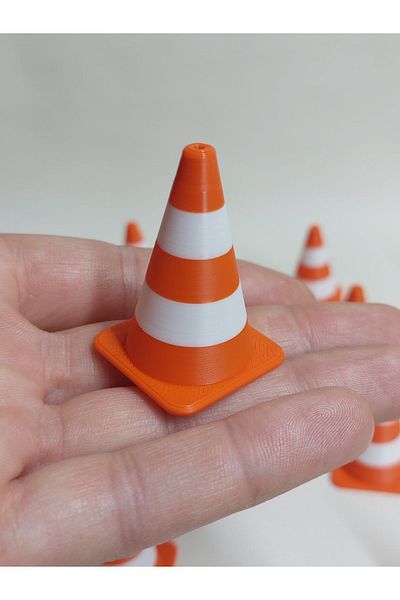 CharmFancy 10Pcs Large Diorama Cone Traffic Pontoon Model 1/10 Measuring Rc Model Hobby