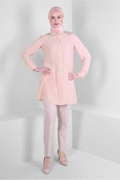 Alvina STONE EMBROIDERY DETAIL HIDDEN BUTTON TUNIC 43504