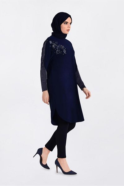 Alvina Oval Cut Tunic with Sleeves Silvery Skirts 4154