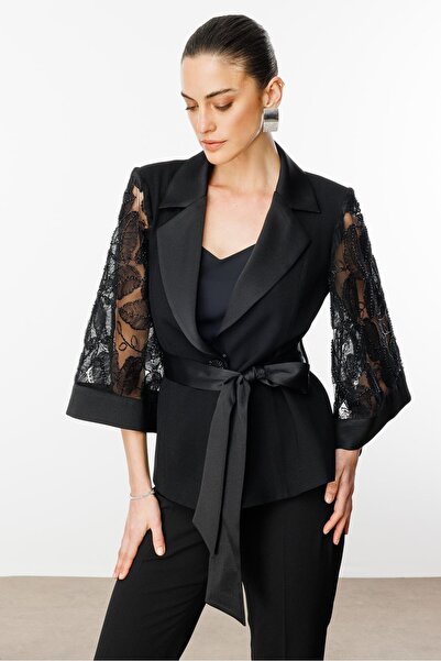 Moda İlgi Modailgi  Kolları Boncuk ve Güpürlü Kısa Ceket Siyah