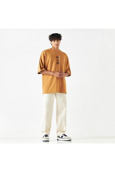 FAV Graphic Print T-shirt with Crew Neck and Dropped Sleeves
