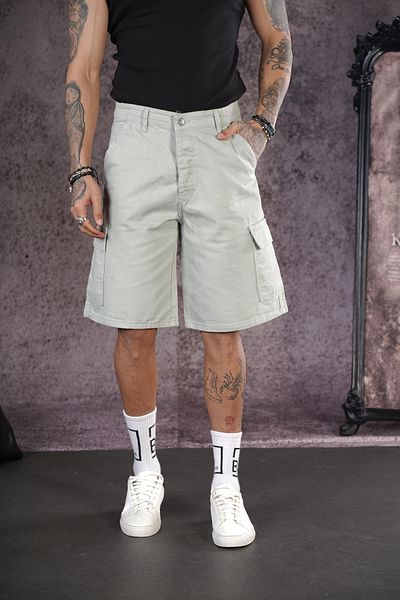 Butik TREND WE Ανδρικό τζιν σορτς Capri με χαλαρή εφαρμογή Cargo Pocket
