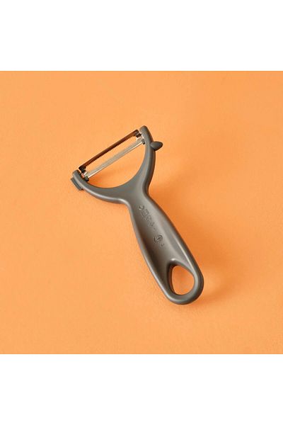 Bella Maison Peeler Grey Linda (6,8X13,9X1,4 cm)