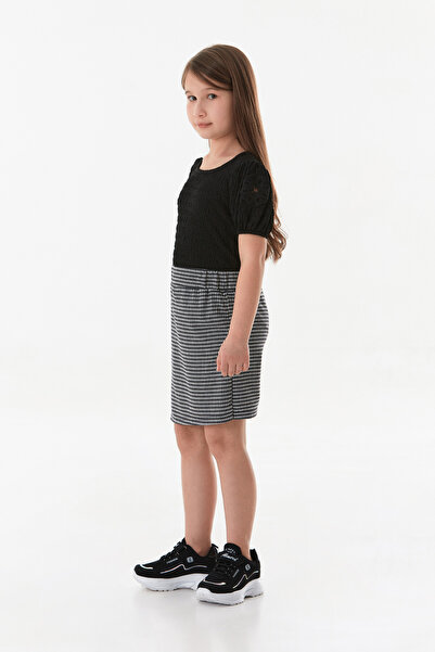 Fulla Moda Шорти-спідниця для дівчаток з візерунком «гусяча лапка»