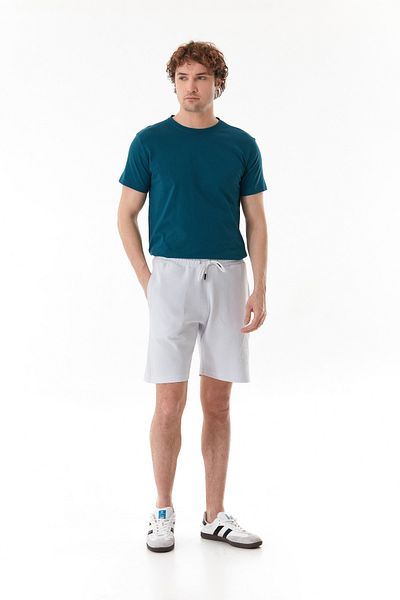 Fulla Moda Ένα κεντημένο σορτς με δεμένη μέση με τσέπες