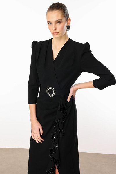 Moda İlgi Μαύρο φόρεμα Modailgi με διπλό στήθος με κρόσσια και πέτρες