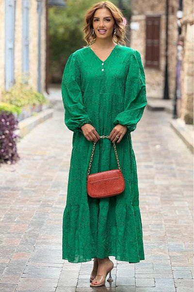 Nevin Kaya Moda Green V-Neck Scalloped Lined Dress