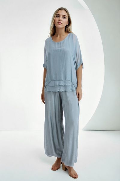 Vitrin Wide Collar Casual Tulle Blouse