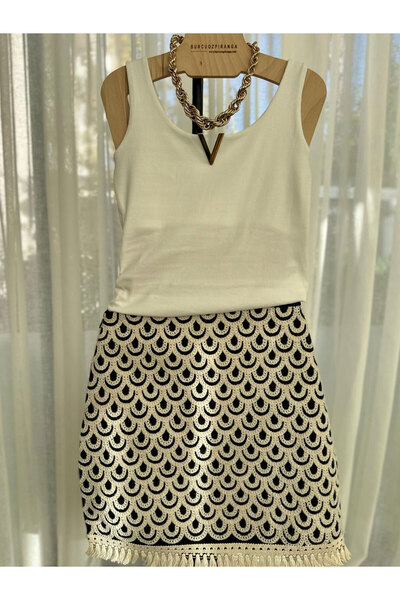 Burcu Özpıranga KEYY Nakışlı Poplin Püskül Detaylı Etek