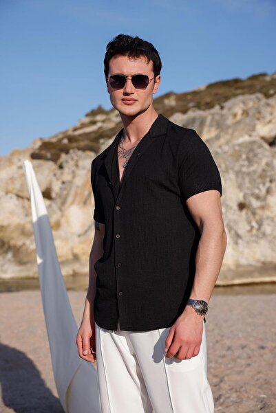 Pobudo Men's Black Color Twist Pattern Short Sleeve Shirt