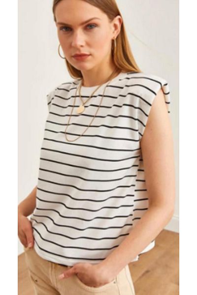 MaSoMi White Padded Striped T-Shirt
