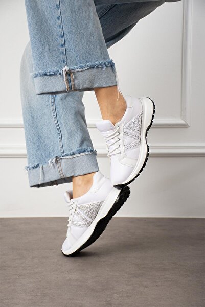 ShoeTek Beatriz Kadın Sneakers Yandan Taşlı Bağcıklı Spor Ayakkabı Beyaz