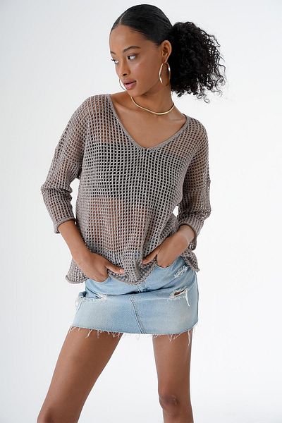 CHUBA Women's Wide Fit V-Neck Openwork Transparent Knitwear Blouse Mink 24S154