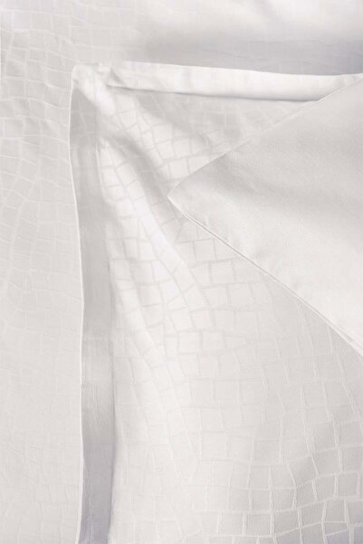 Altınbaşak Adelya Jakarlı Saten Çift Kişilik Nevresim Takımı Beyaz (6 Parça)