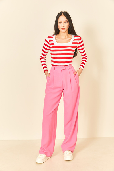 EYYE Червоно-білий трикотажний боді з довгими рукавами та квадратним коміром