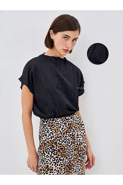 LC Waikiki Γυναικεία μπλούζα με όρθιο γιακά Oversize Σατέν