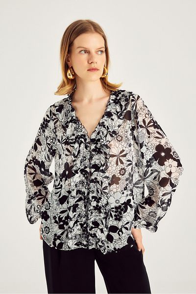 Naramaxx Ruffle Blouse