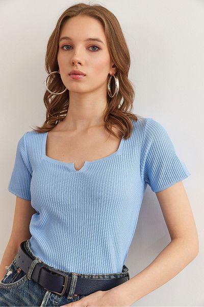 Olalook Γυναικείο Baby Blue γιακά και μανίκια Λεπτομερής πλεκτή μπλούζα BLZ- 19002884
