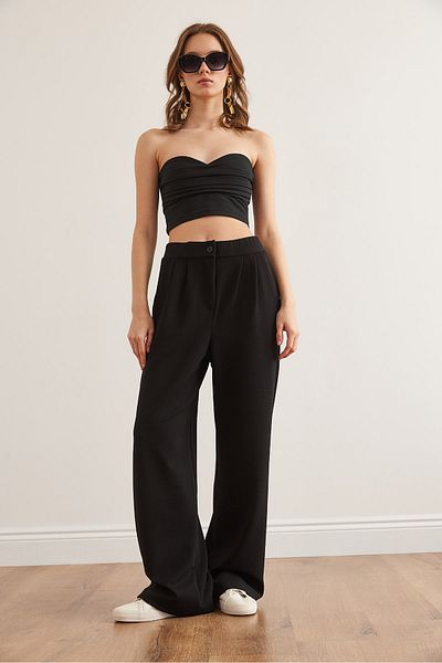 Olalook Schwarze Palazzo-Crepp-Pantalon mit Taschen und Falten für Damen PNT- 19000318