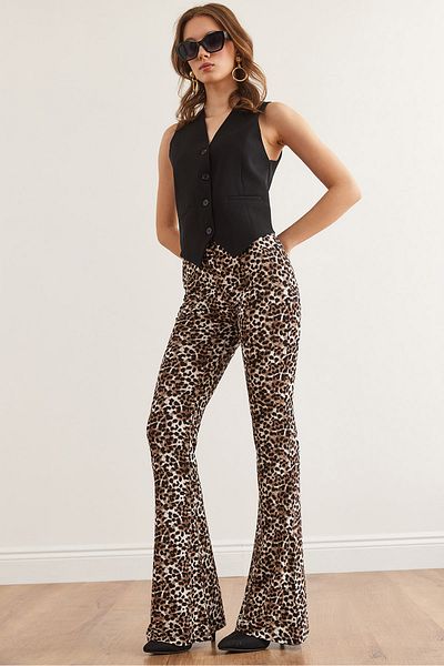 Olalook Damen-Leggings mit Leopardenmuster und ausgestelltem Bein, weich strukturierte Viscon-Leggings TYT- 19000092