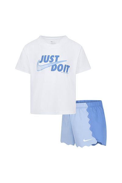 Nike Nkgswooshmotionwavy Shorts