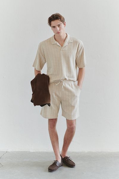 Trendyol Collection Σορτς με υφή Oversize Wide Cut Limited Administration TMNSS25SR00039