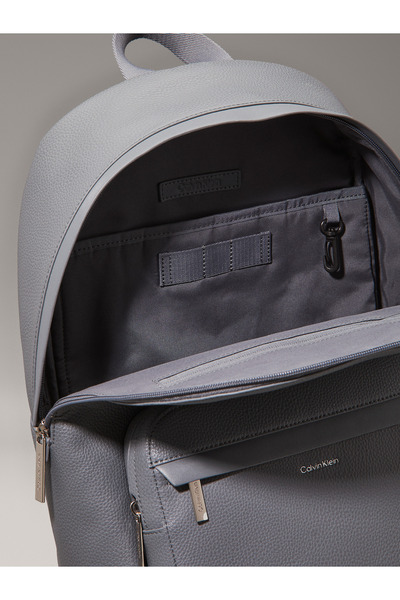 Calvin Klein CK MUST - Nastavení vysokého pasu Round BP