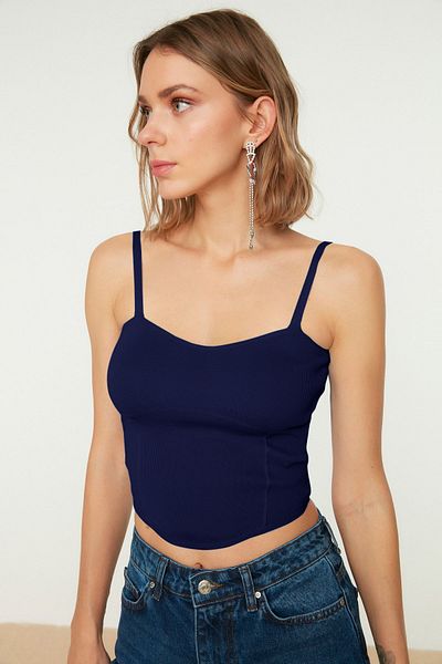 Trendyol Collection Marineblaue, bauchfreie Bustier-Bluse TWOSS22BZ0802