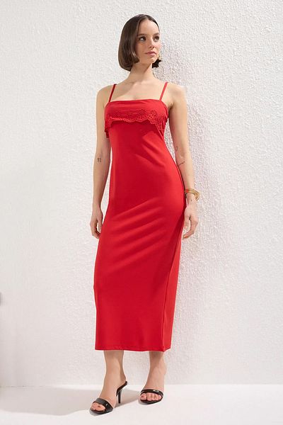 Trendyol Collection Red Woven Detail Bodycone/Body Sitting Midi Knitted Dress Twoss25El00356
