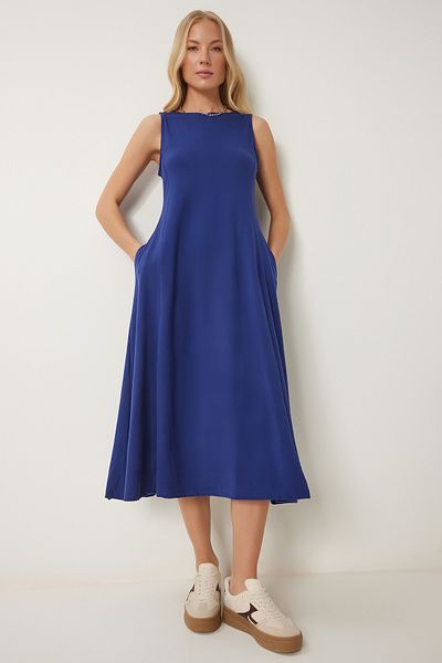 Happiness İstanbul Women Navy Blue Sleeveless A-Line Midi Knitted Dress Ub00331