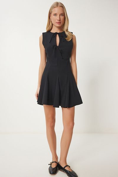 Happiness İstanbul Women's Black Bow Mini Woven Flared Dress Ub00350