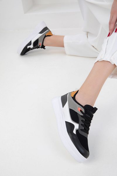 SOHO Black-Multi Women's Sneaker 20440