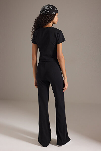 Trendyol Collection Fekete testhezálló, rugalmas kötött alsó - felső szett TWOSS25AU00053