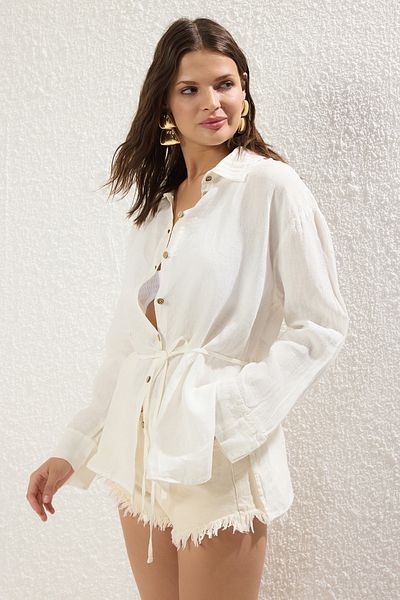 Trendyol Collection Cămăși de plajă 100% in țesute albe TBESS25GO00015