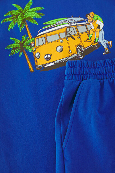 Trendyol Collection Indigo Regular Bedrucktes Fit Short-Pyjama-Set TMNSS25PT00076