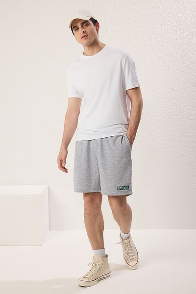 Trendyol Collection Legend Embroidered Grey Melange Oversize σορτς - TMNSS25SR00043