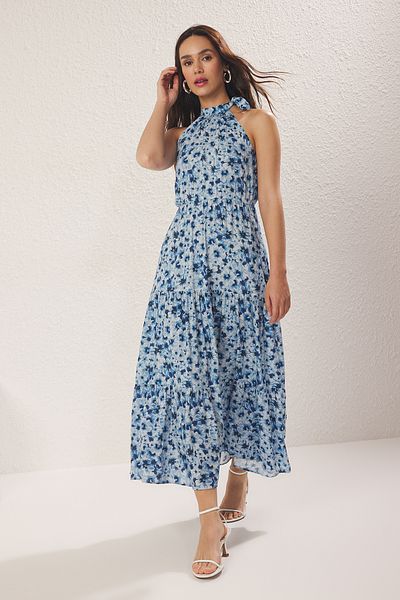 Trendyol Collection Sötétkék virágos, egyenes szabású, hajlított maxi szőtt ruha TWOSS25EL00564