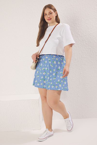 Trendyol Curve Blue Floral Pattern Large Size Shorts Skirt Tbbss25Ap00025