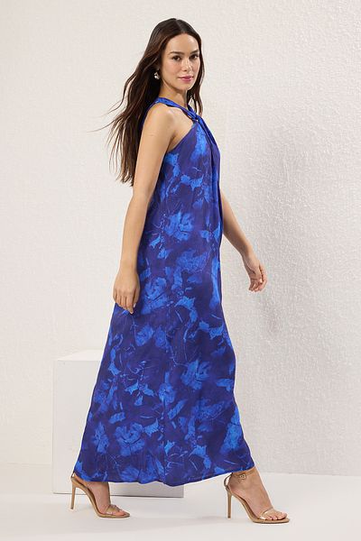 Trendyol Collection Marineblaues Maxi-Webkleid mit Blumendruck TWOSS24EL00387