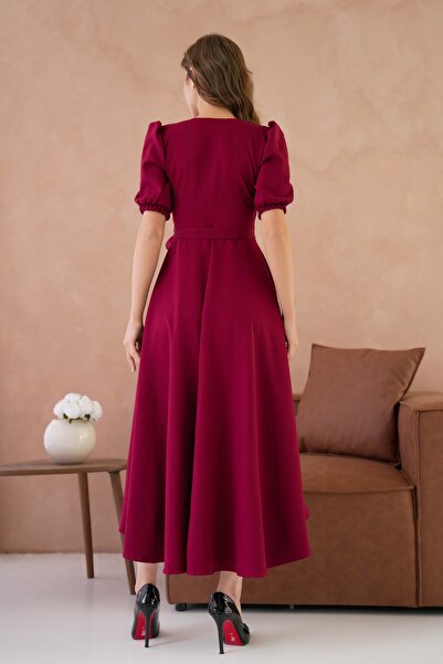 WOMAN VISION Esnek Krep Kumaş Kruvaze Yaka Kuşak Detaylı Anvelop Kloş Kesim Midi Boy Bordo Abiye Elbise 410