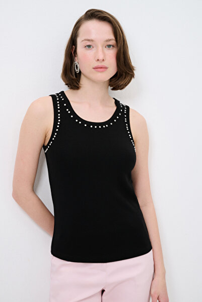 adL Taşlı Kolsuz Bluz