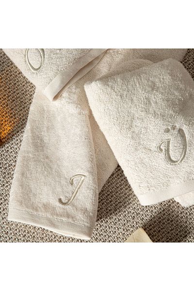 Chakra 50x90 Cm Ecru Solid Embroidered Face Towel